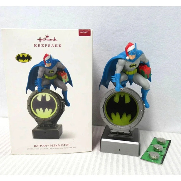 Hallmark Keepsake 2018 Batman Peekbuster Motion-Activated Christmas Ornament - Picture 1 of 3